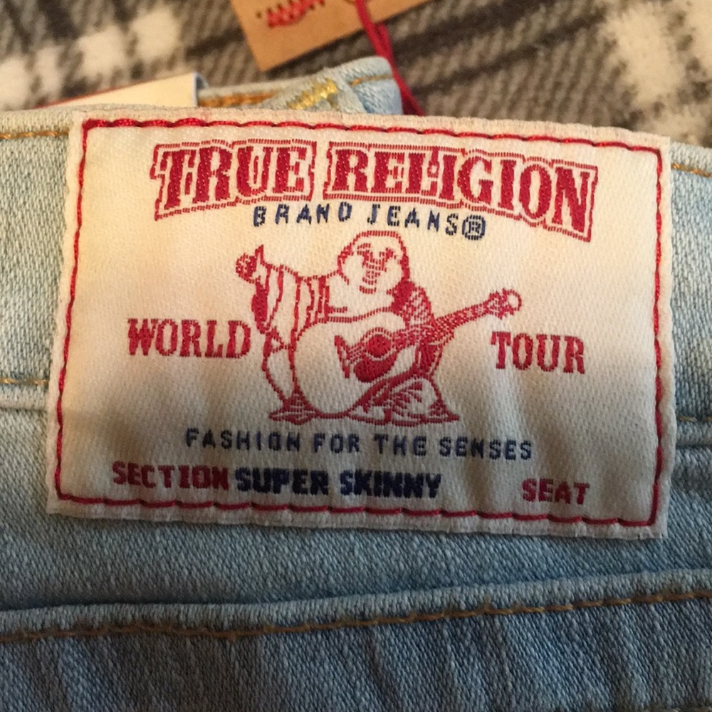 NWT True Religion distressed jeans size 30